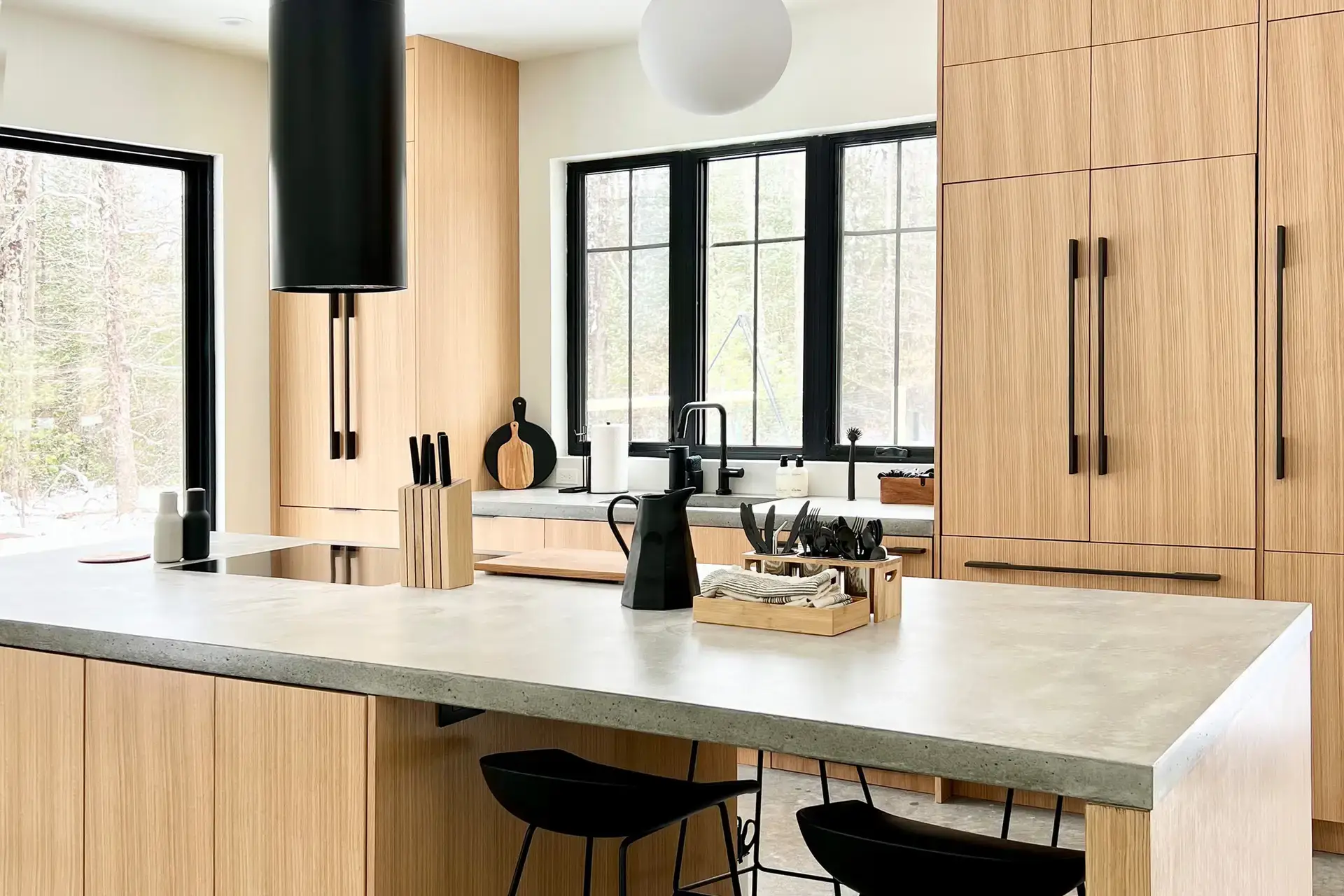 Rift White Oak kitchen cabinets