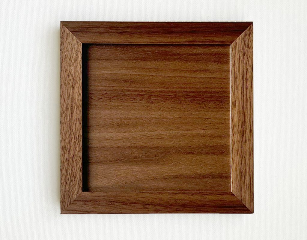 Walnut Outline